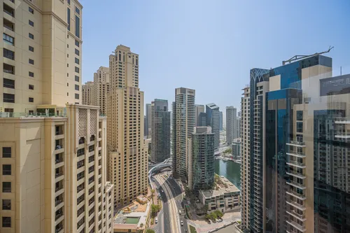 3 Bedrooms Apartment in Rimal 5