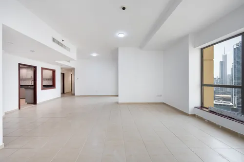 3 Bedrooms Apartment in Rimal 5