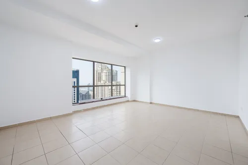 3 Bedrooms Apartment in Rimal 5