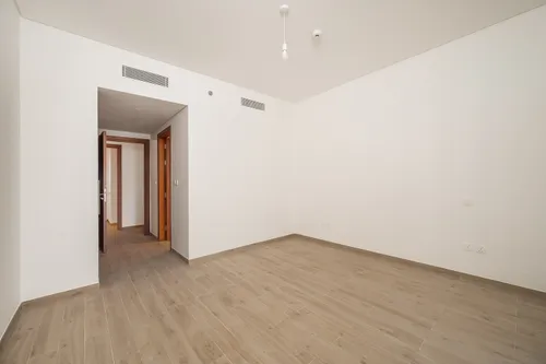 2 Bedrooms Apartment in Central Park Building 1