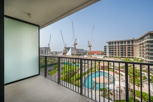2 Bedrooms Apartment in Central Park Building 1
