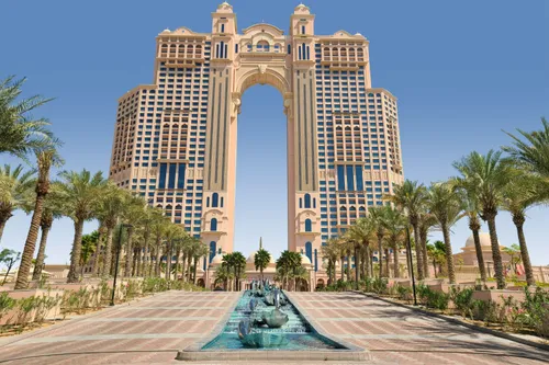 2 Bedrooms Apartment in Fairmont Marina Residence