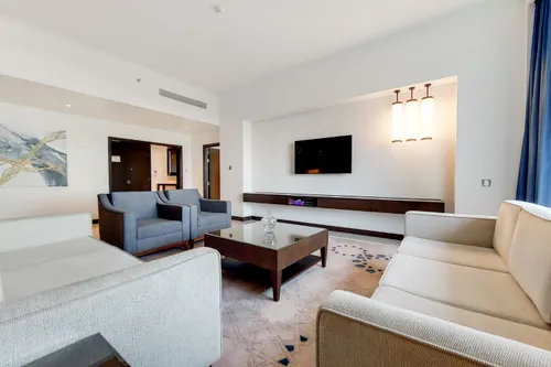 2 Bedrooms Apartment in Fairmont Marina Residence