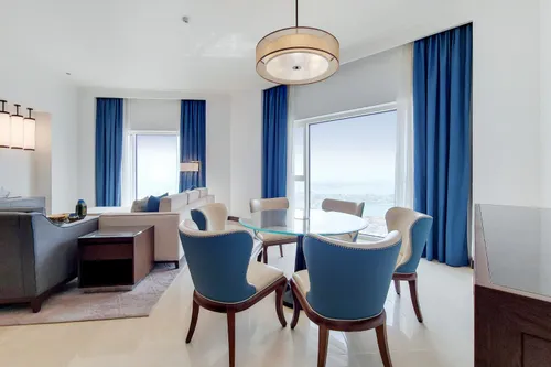 2 Bedrooms Apartment in Fairmont Marina Residence