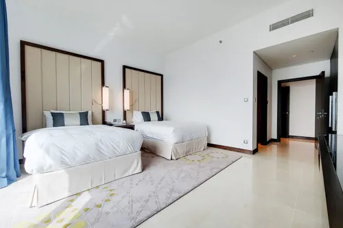 2 Bedrooms Apartment in Fairmont Marina Residence