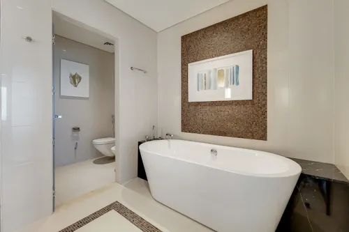2 Bedrooms Apartment in Fairmont Marina Residence