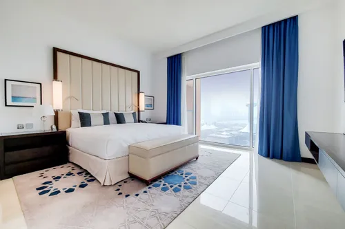 2 Bedrooms Apartment in Fairmont Marina Residence