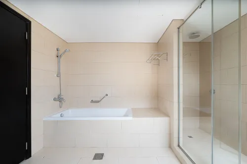 1 Bedroom Apartment in Laguna Tower