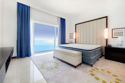 3 Bedrooms Apartment in Fairmont Marina Residence
