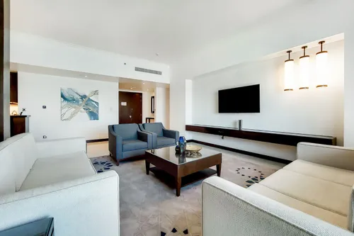 3 Bedrooms Apartment in Fairmont Marina Residence
