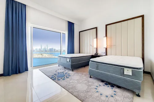 3 Bedrooms Apartment in Fairmont Marina Residence