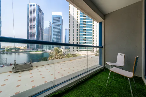 Apartment in Jumeirah Bay X1