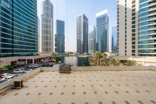 Apartment in Jumeirah Bay X1