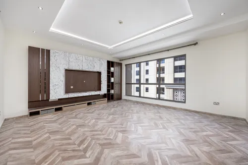 3 Bedrooms Apartment in Amwaj 4