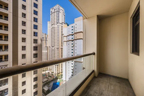 3 Bedrooms Apartment in Amwaj 4