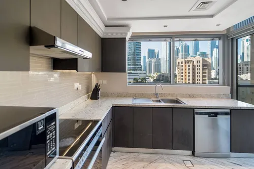 1 Bedroom Apartment in Bellevue Tower 2