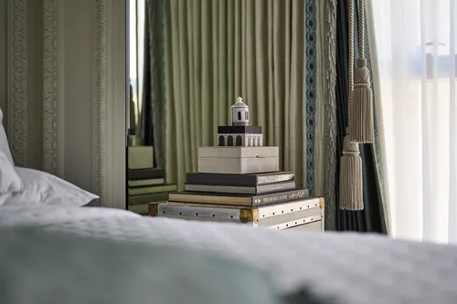 1 Bedroom Apartment in Bellevue Tower 2