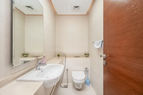 3 Bedrooms Apartment in Al Waleed Garden 1