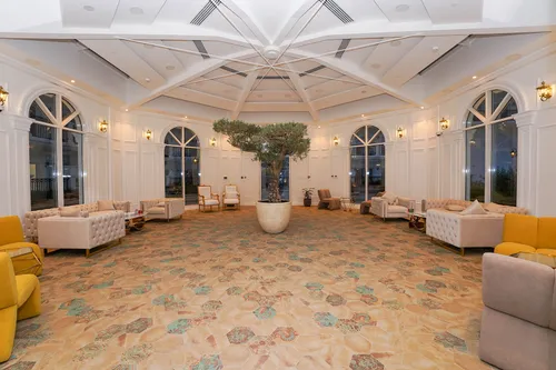 3 Bedrooms Apartment in Vincitore Benessere