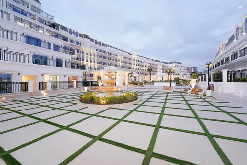 3 Bedrooms Apartment in Vincitore Benessere