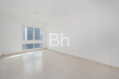2 Bedrooms Apartment in Marina Sail