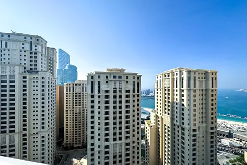 1 Bedroom Apartment in Shemara Tower