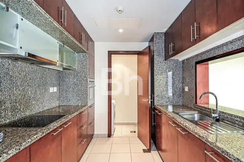 1 Bedroom Apartment in South Ridge 3