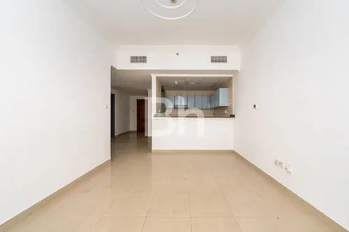 Waterfront 2 BR Apartment in Manchester Tower