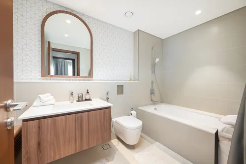 2 Bedrooms Apartment in Vida Residences Creek Beach