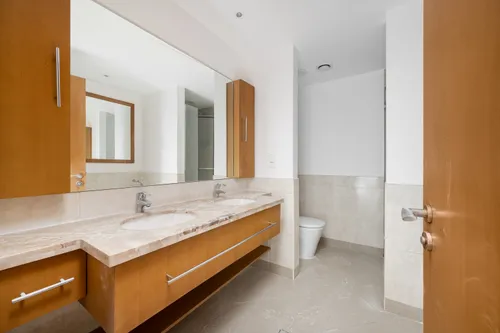 2 Bedrooms Apartment in The Links East Tower