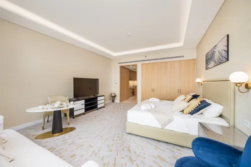  Apartment in The Palm Tower