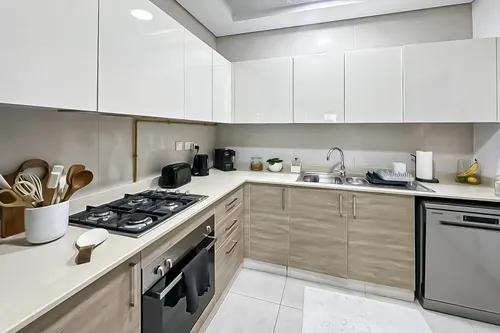 1 Bedroom Apartment in The Bay