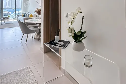 1 Bedroom Apartment in The Bay