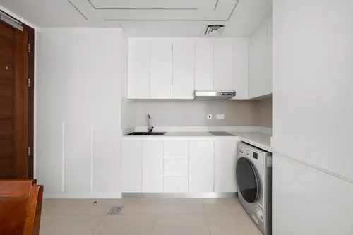 Apartment in Saba Towers