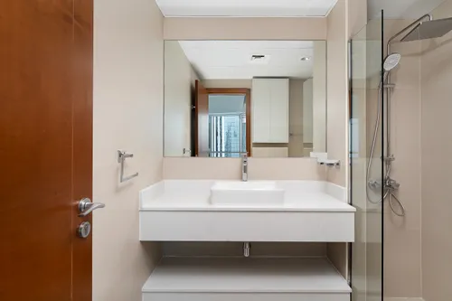 Apartment in Saba Towers