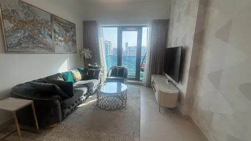 2 Bedrooms Apartment in The Bay