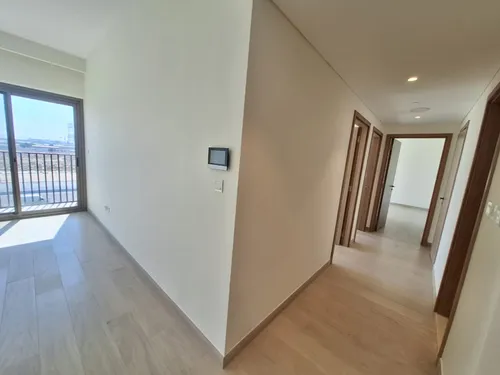 3 Bedrooms Apartment in Azizi Pearl