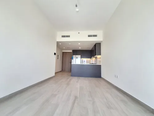3 Bedrooms Apartment in Azizi Pearl
