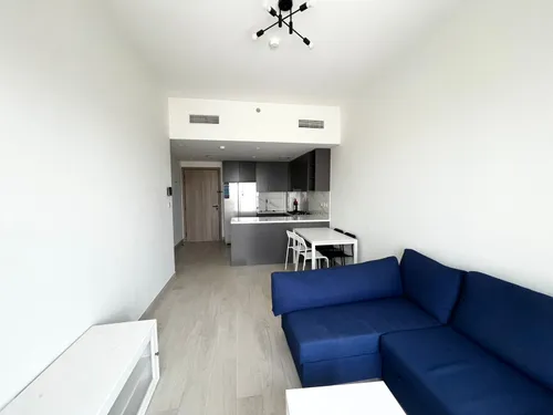 3 Bedrooms Apartment in Azizi Pearl