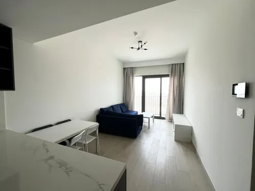 3 Bedrooms Apartment in Azizi Pearl