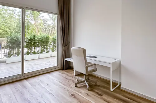 2 Bedrooms Apartment in Edmonton Elm