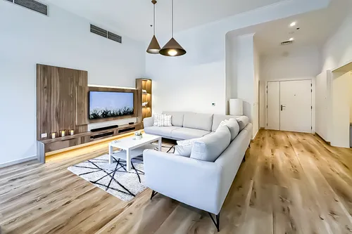 2 Bedrooms Apartment in Edmonton Elm