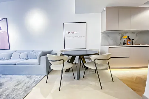 1 Bedroom Apartment in Hanover Square