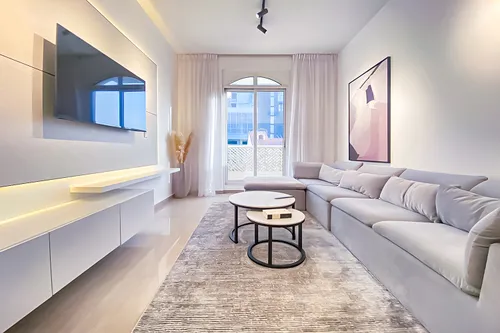 1 Bedroom Apartment in Hanover Square