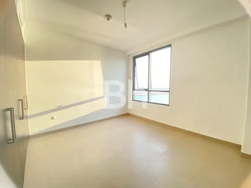 3 Bedrooms Apartment in Dubai Creek Residence Tower 3 South