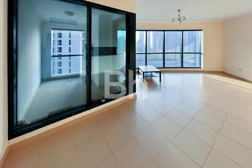 Chiller Free | Next to Metro | High Floor | VOT