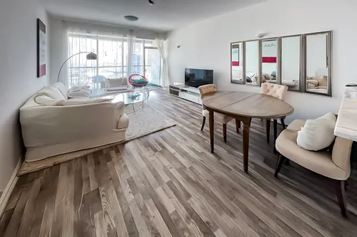 1 Bedroom Apartment in Hub Canal 1