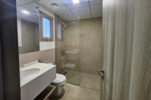 2 Bedrooms Apartment in Canal Bay