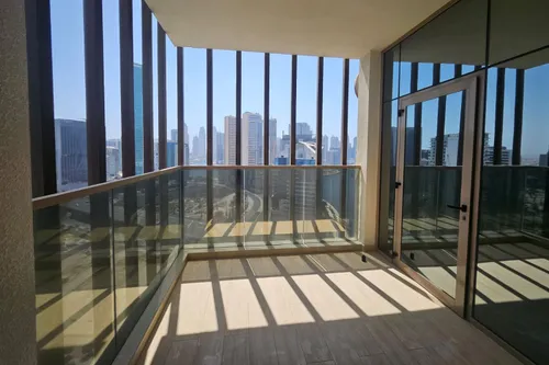 2 Bedrooms Apartment in Canal Bay
