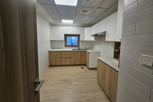 2 Bedrooms Apartment in Canal Bay